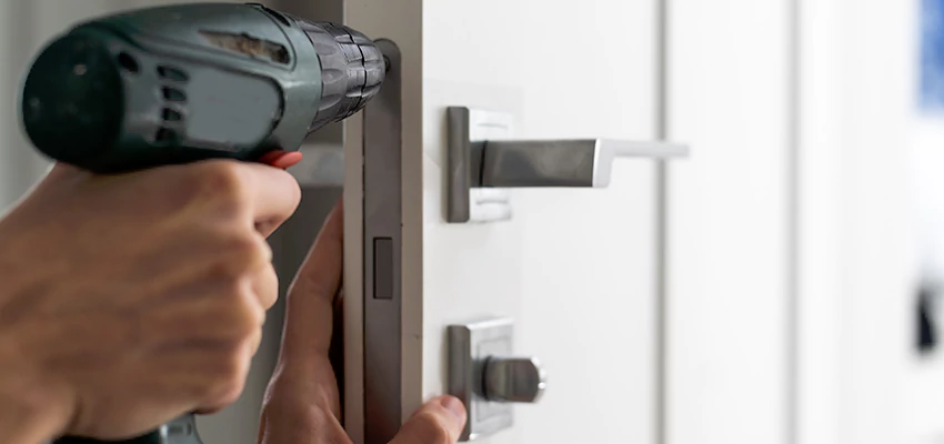 Locksmith For Lock Replacement Near Me in Paradise, CA